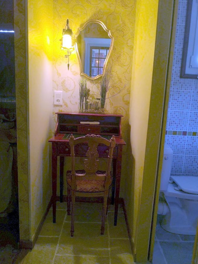 Chambre D'Hote "Avignon" Aramon Exterior foto